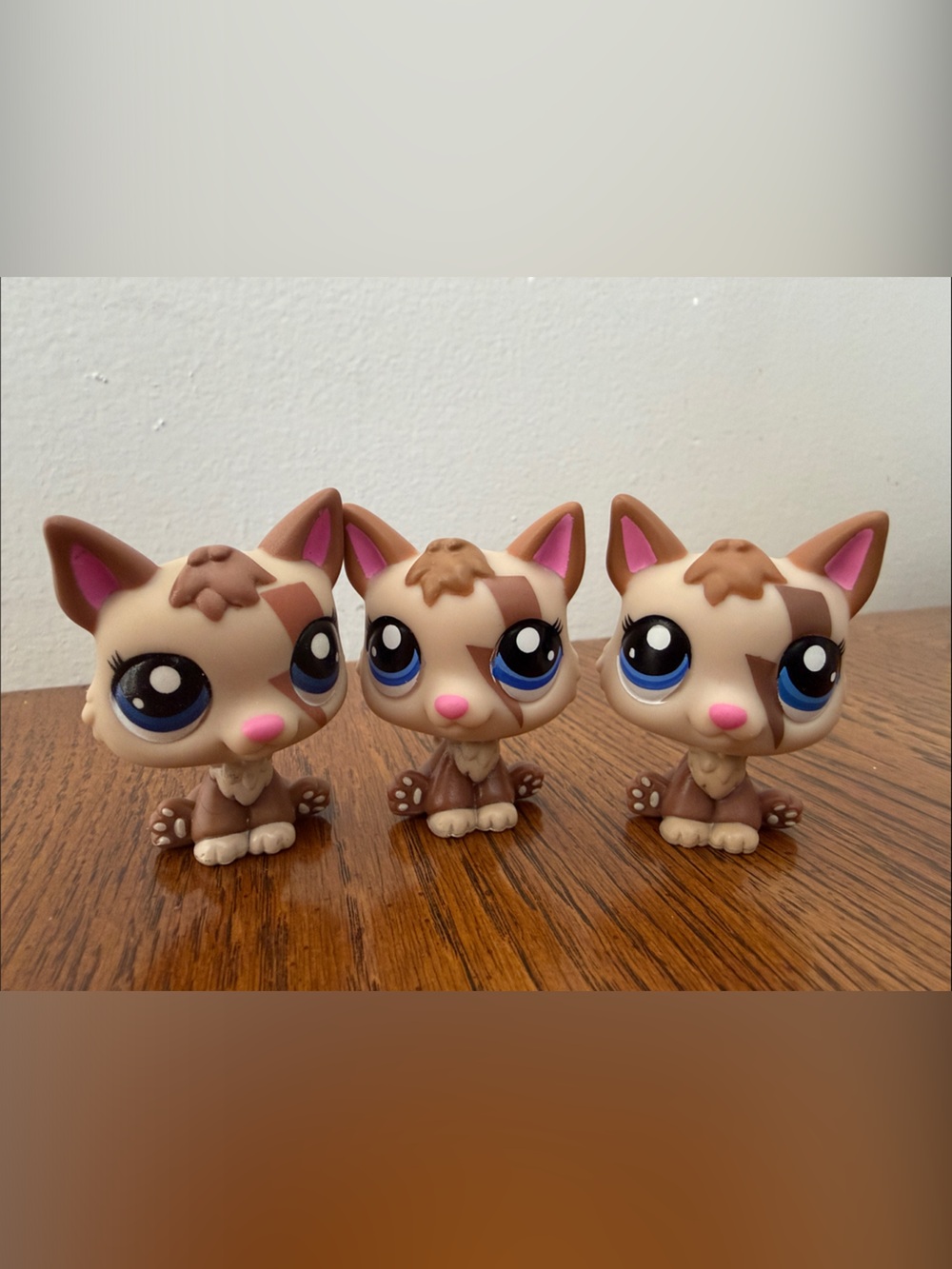 Three Littlest Pet Shop G7 Series 2 #73 German Shepherds